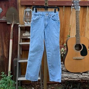 Vintage 90’s Wrangler Bluejeans. 28x30